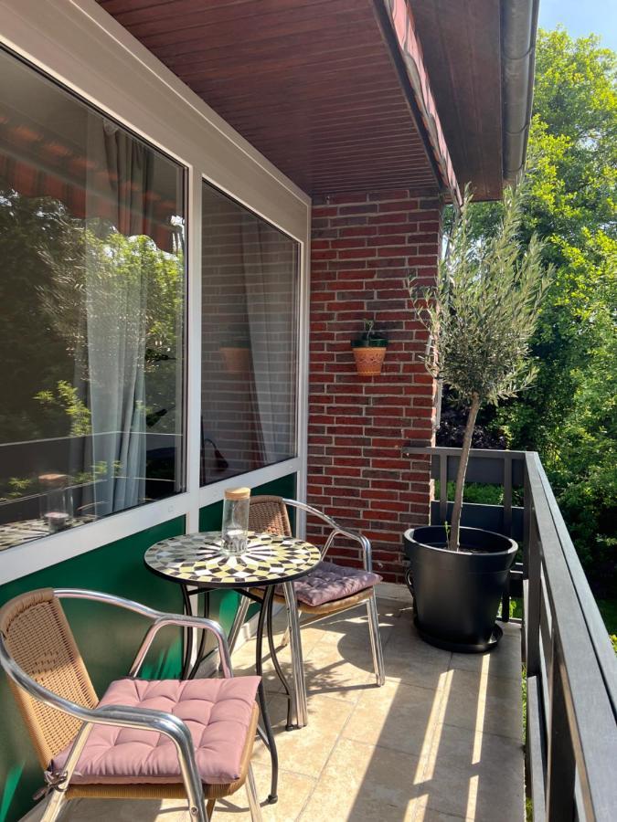 Aussergewoehnliches Haus Mit Sauna, Kamin Und Garten วิลเฮล์มฮาเฟน ภายนอก รูปภาพ