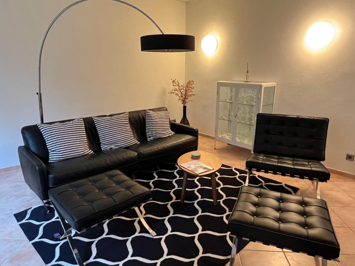 Aussergewoehnliches Haus Mit Sauna, Kamin Und Garten วิลเฮล์มฮาเฟน ภายนอก รูปภาพ
