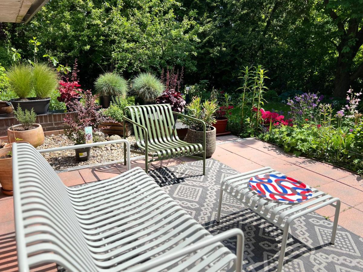 Aussergewoehnliches Haus Mit Sauna, Kamin Und Garten วิลเฮล์มฮาเฟน ภายนอก รูปภาพ