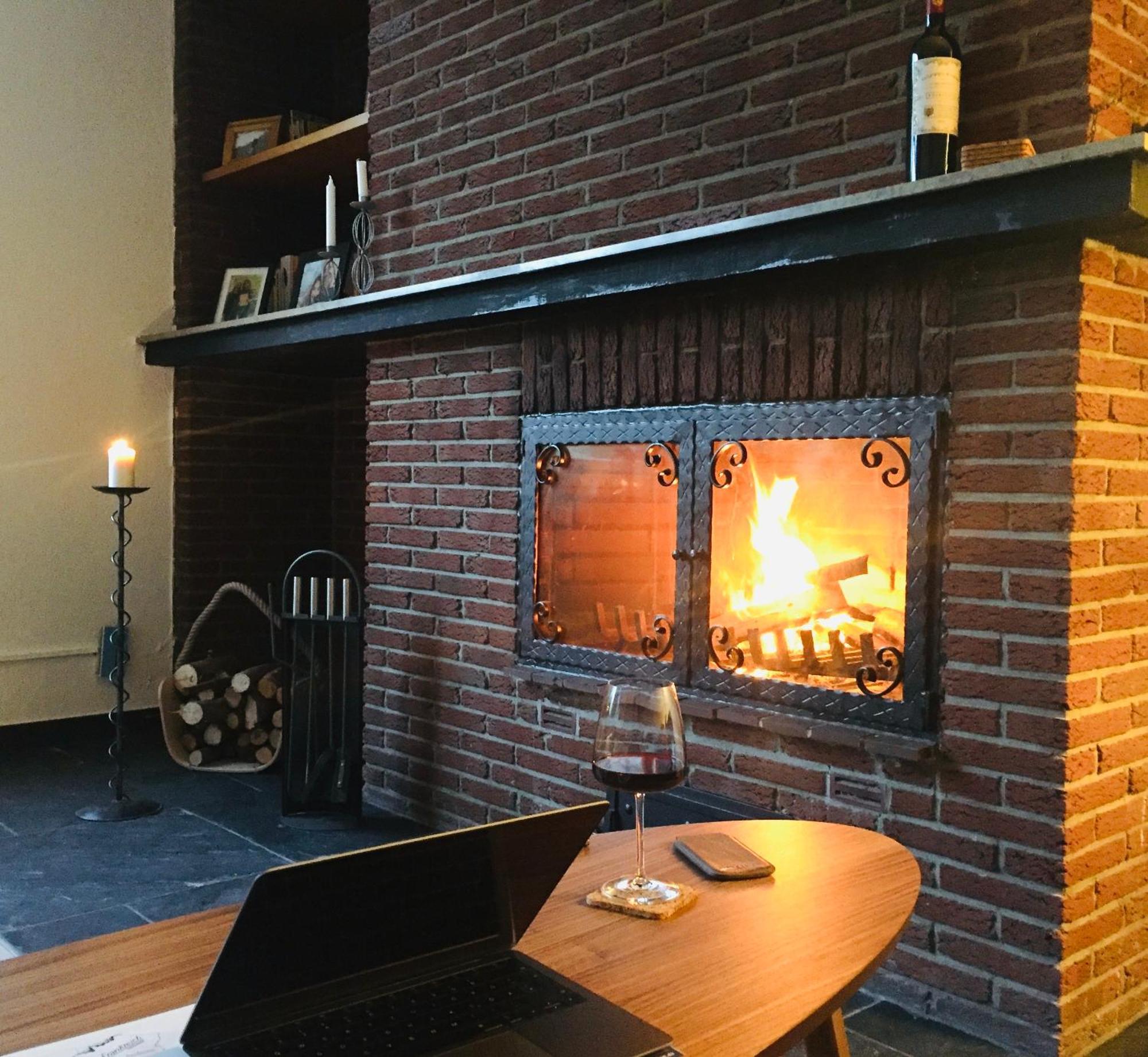 Aussergewoehnliches Haus Mit Sauna, Kamin Und Garten วิลเฮล์มฮาเฟน ภายนอก รูปภาพ